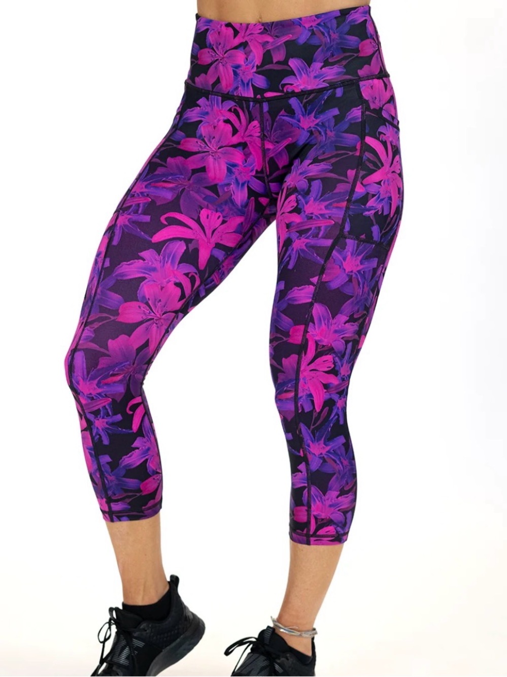 Constantly Varied Gear CVG Lily Capri Leggings NWOT